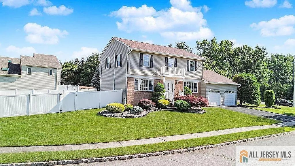 1 Mundy Road, East Brunswick