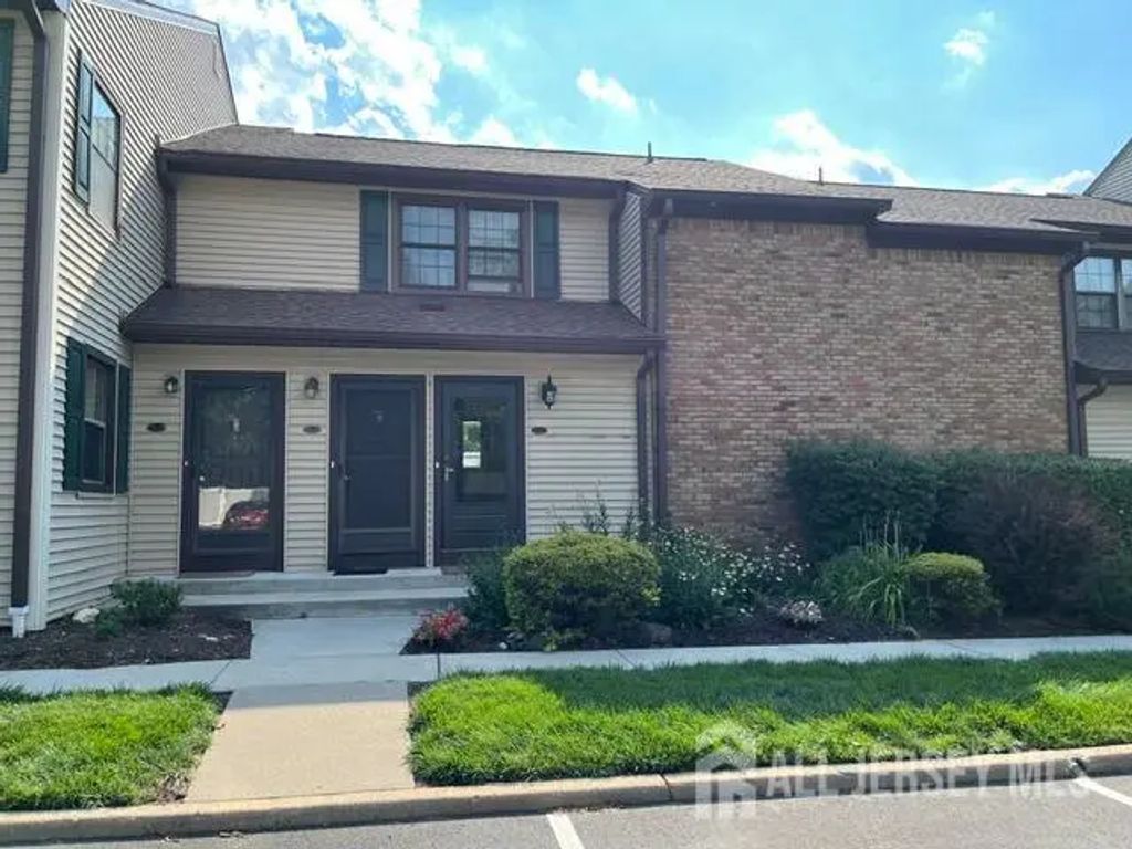 70-10 Prospect Street, Metuchen