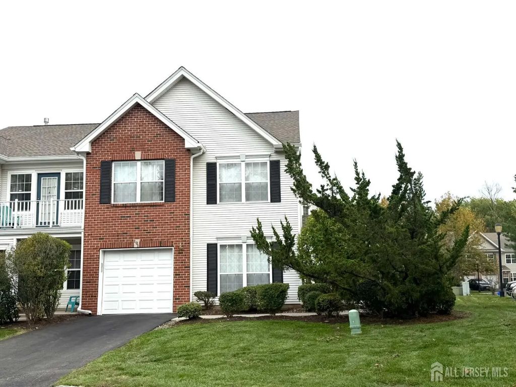 101 Park Knoll Drive, South Brunswick