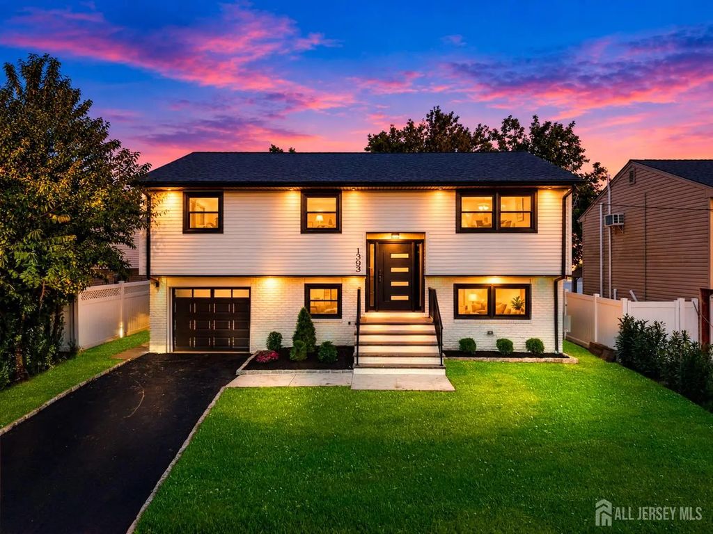 1393 Cornell Place, Union Twp