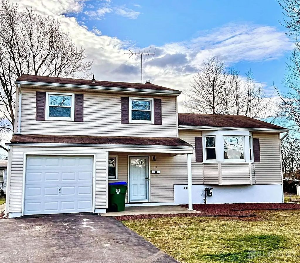 16 Outcalt Road, Middlesex