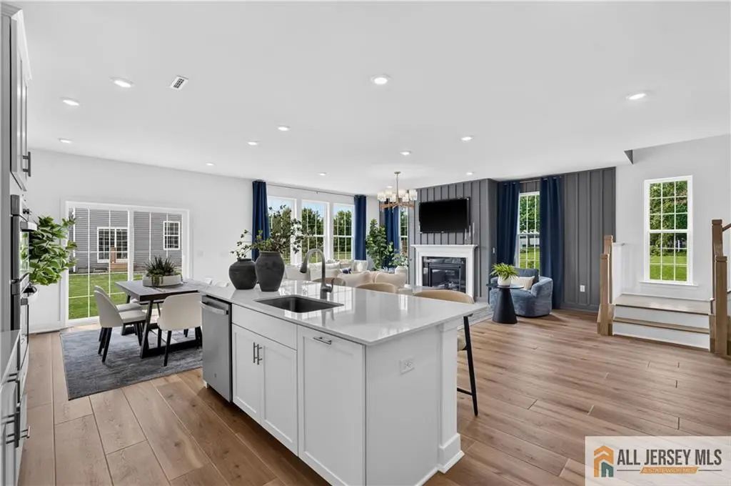 53 Bellan Drive, South Brunswick