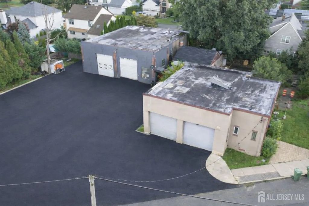 3125 Washington Road 1, Parlin
