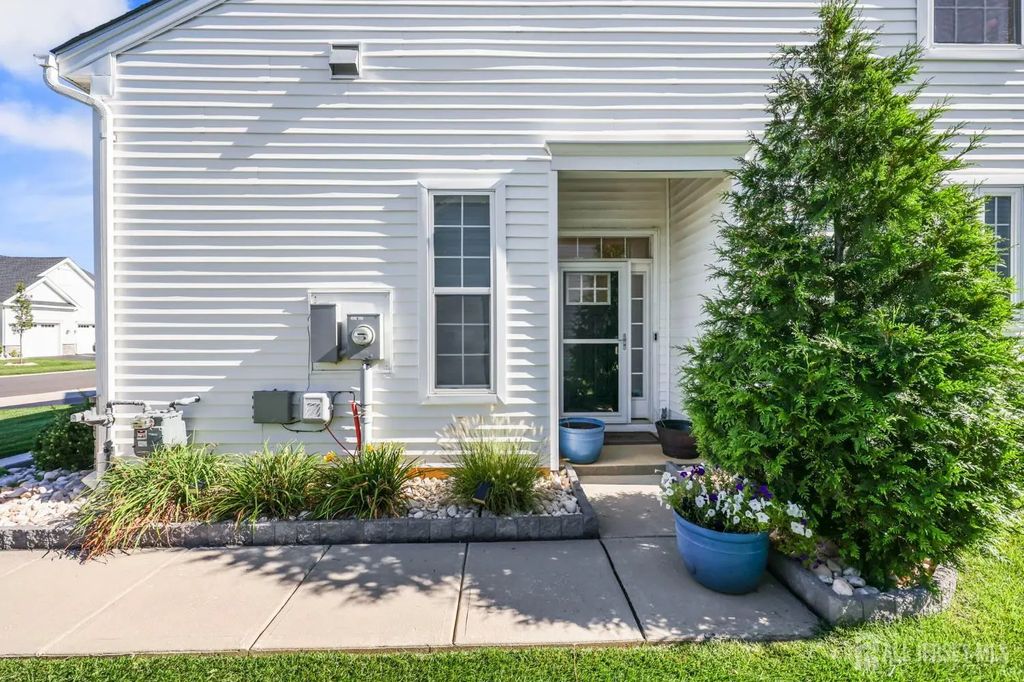 96 Starlight Drive, Monroe