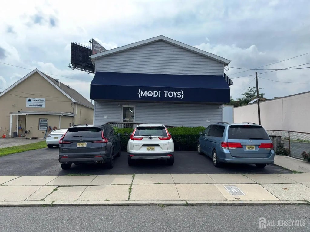 13 Coral Street 1, Edison