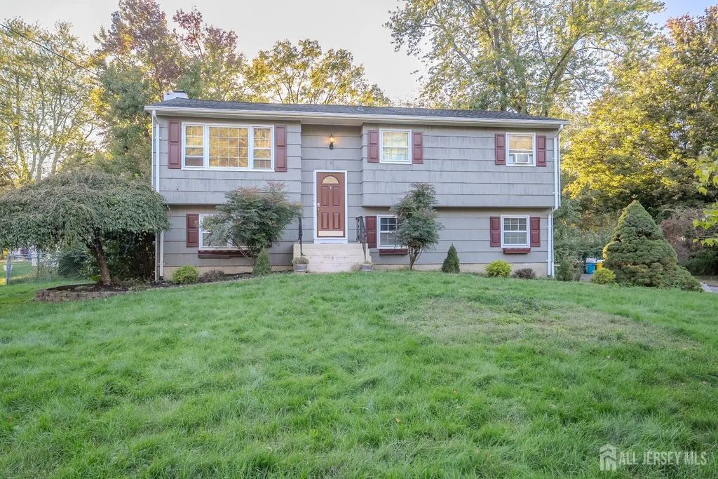9 Oak Branch Road, East Windsor