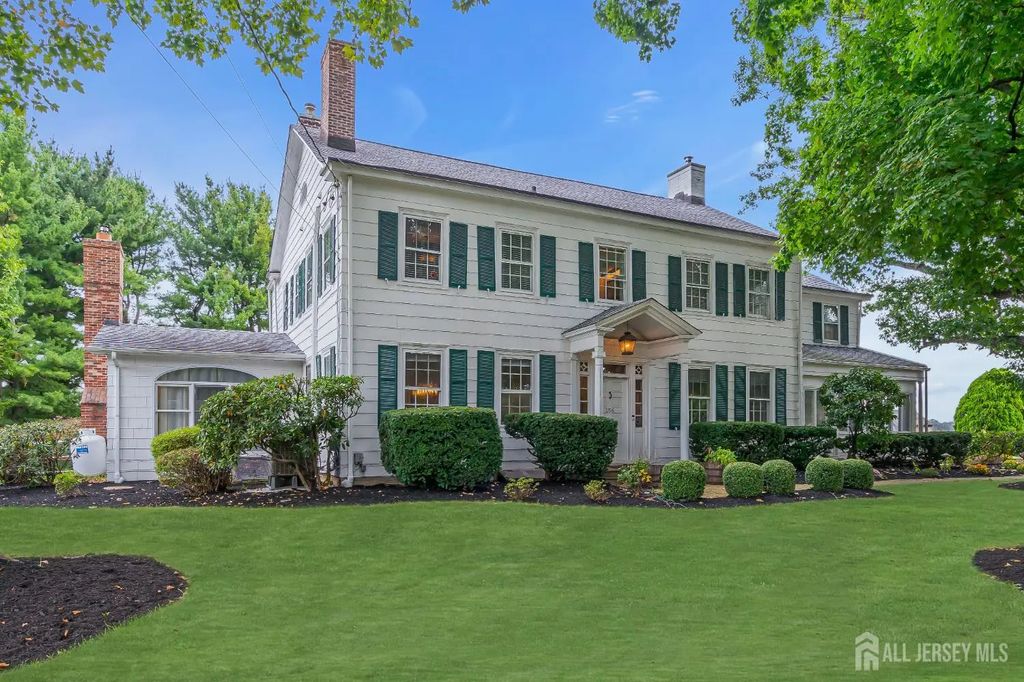 156 Cranbury Neck Road, Plainsboro