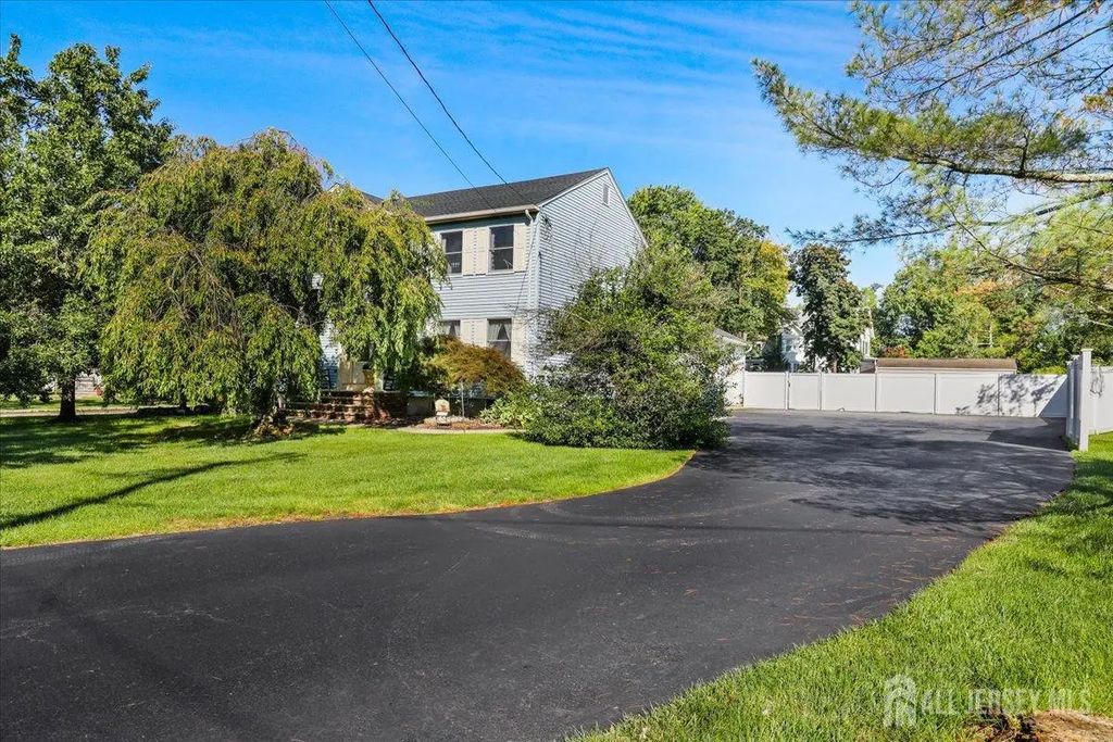 235 Lambertson Road, Old Bridge