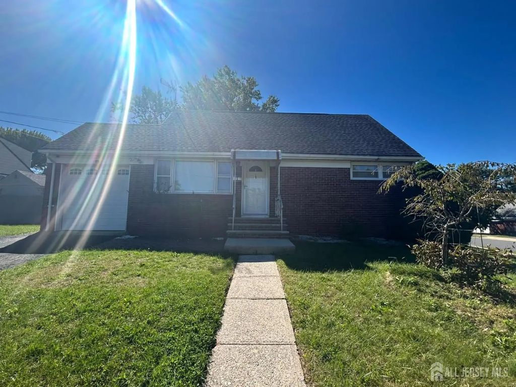 1 Yuro Drive, Edison