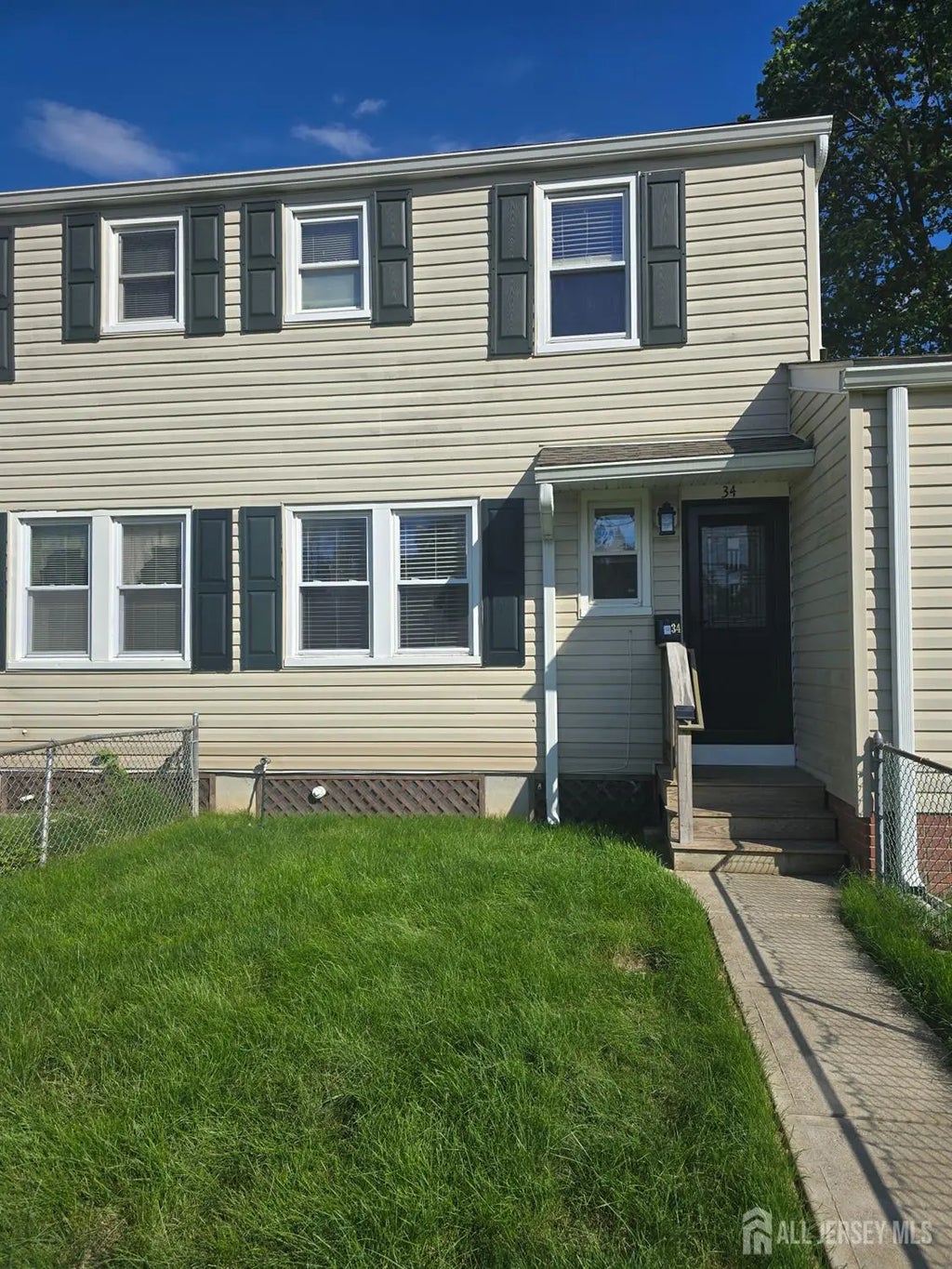 34 Barker Avenue, Eatontown