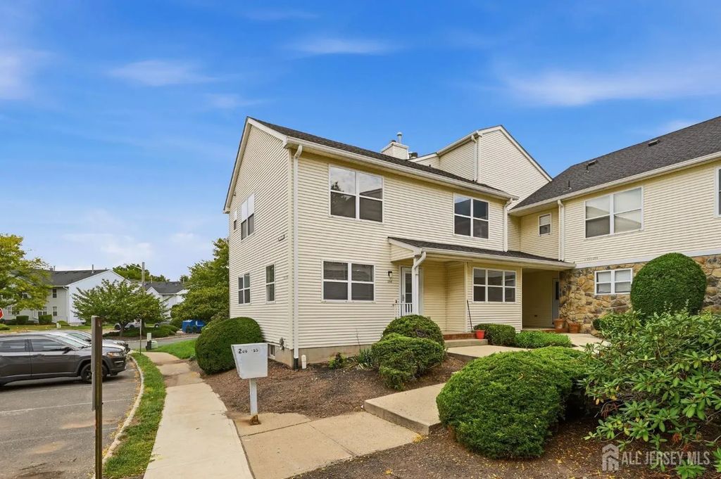 294 Dorset Court, Piscataway
