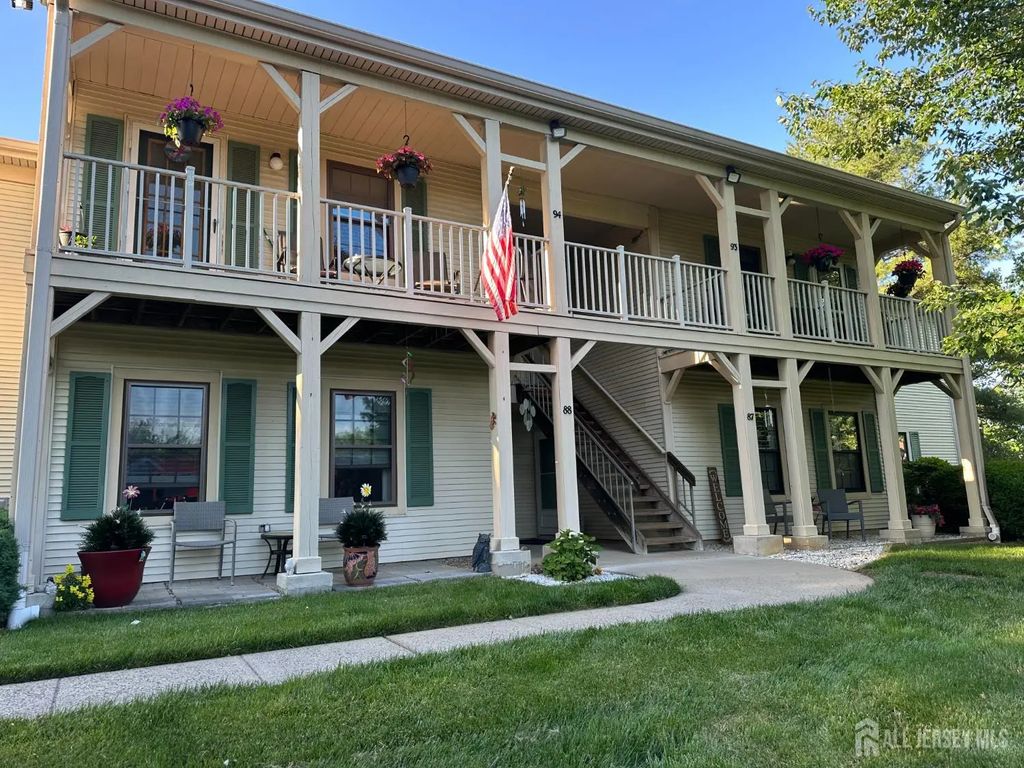 93 Griggs Place, East Brunswick