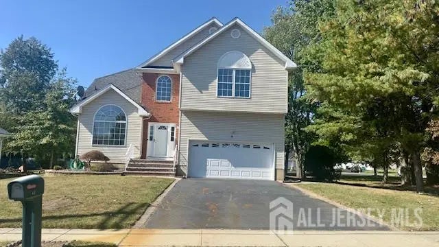 38 New Street, Monroe