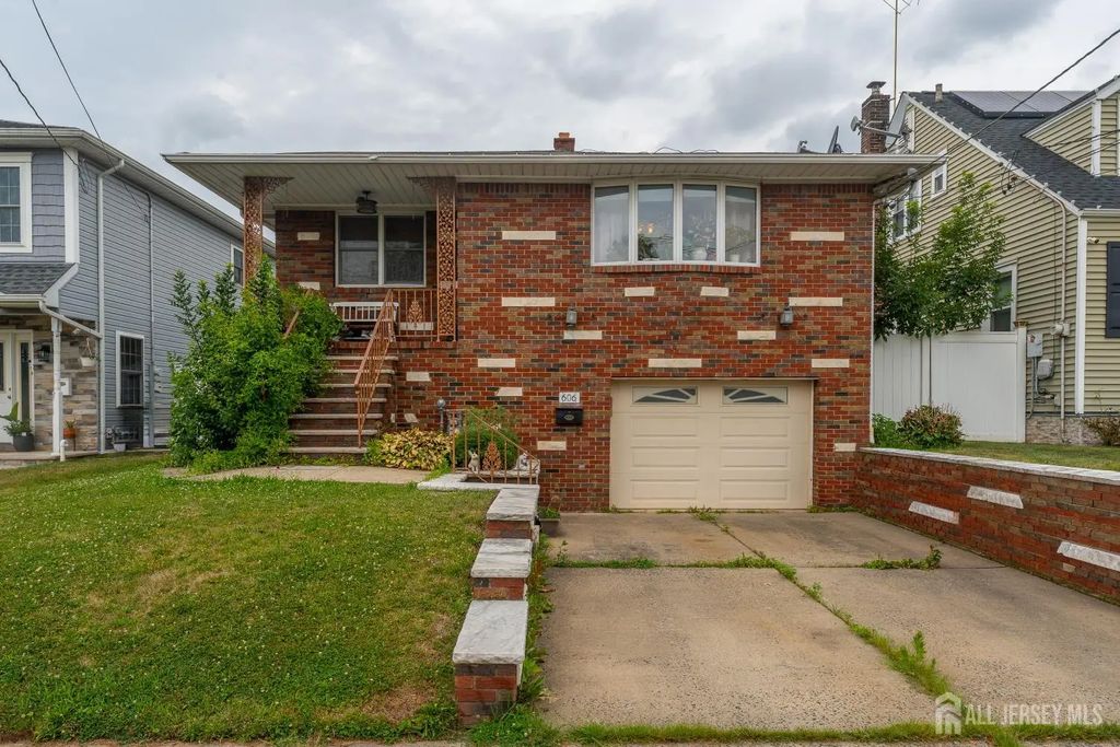606 Knopf Street, Linden