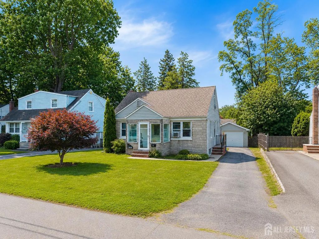 212 Fairmount Avenue, South Plainfield