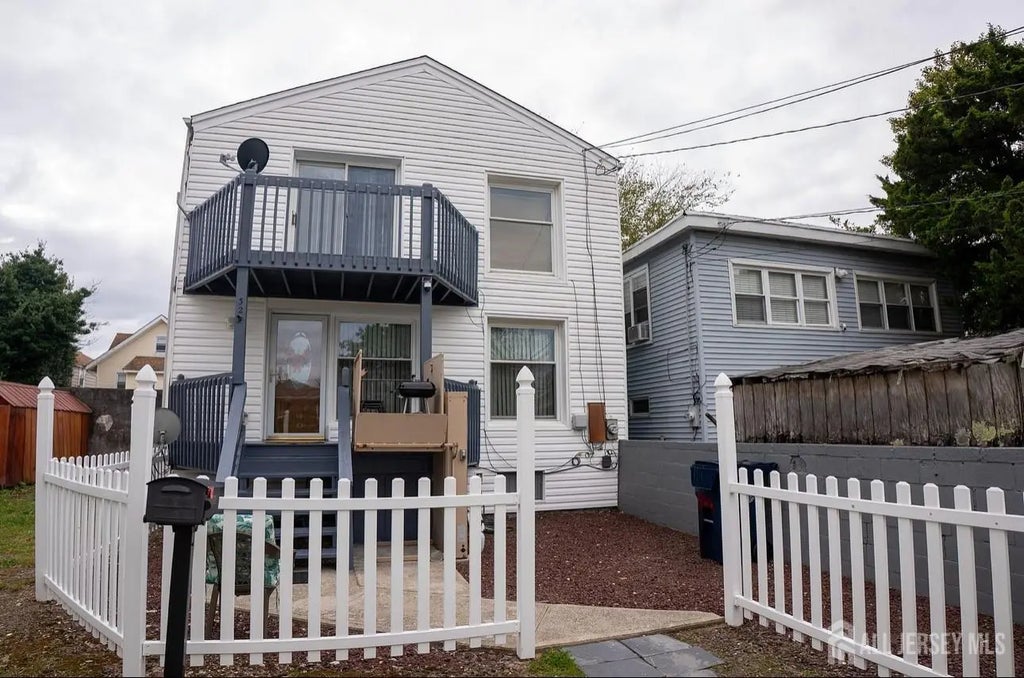 322 N Trenton Avenue, Atlantic City