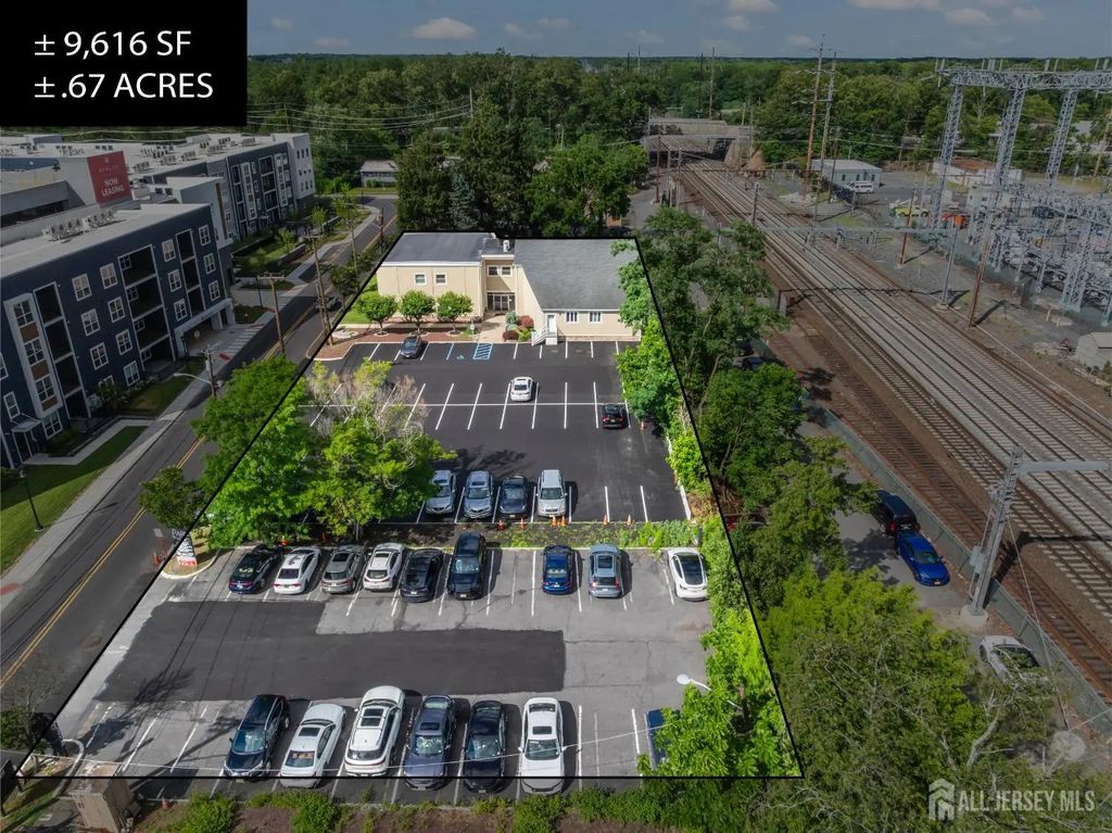 37 Station Drive 1, West Windsor
