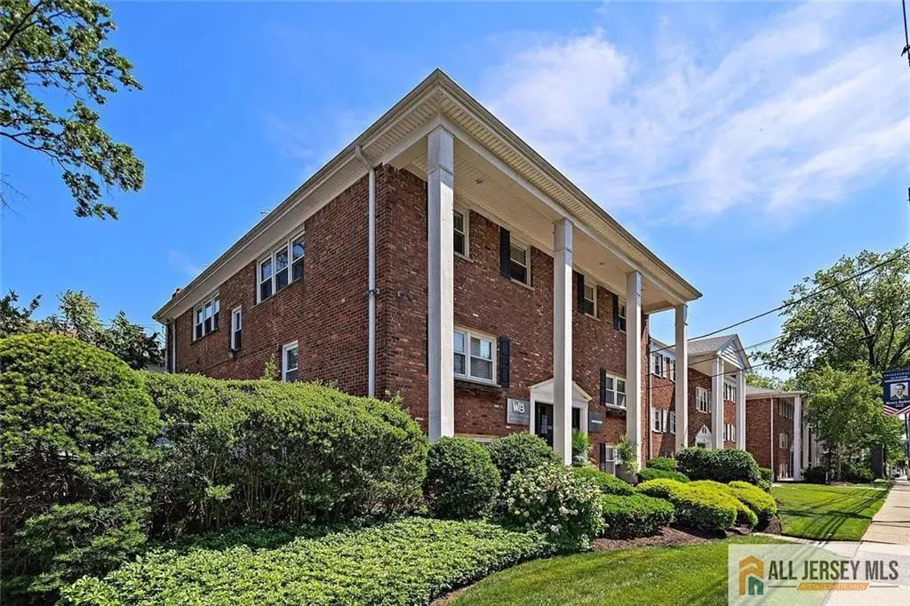 2105 Saint Georges Avenue, Rahway