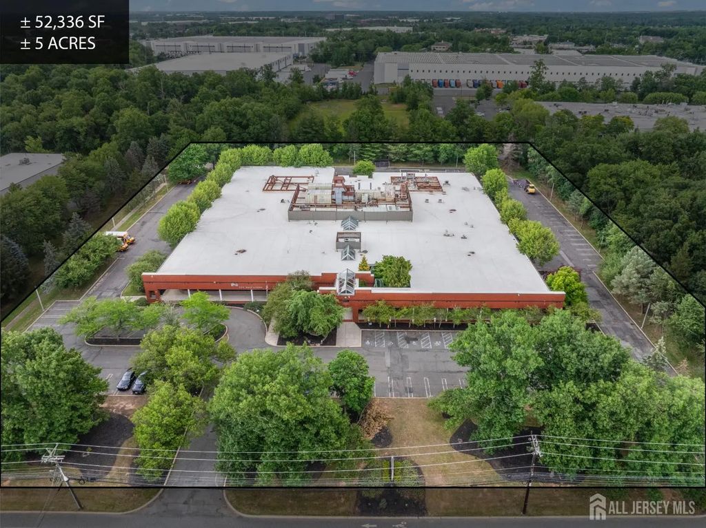 2200 Cottontail Lane 1, Franklin Twsp