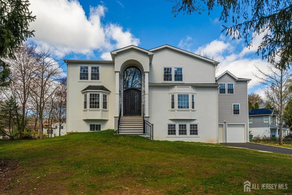 22 Mary Ellen Drive, Edison