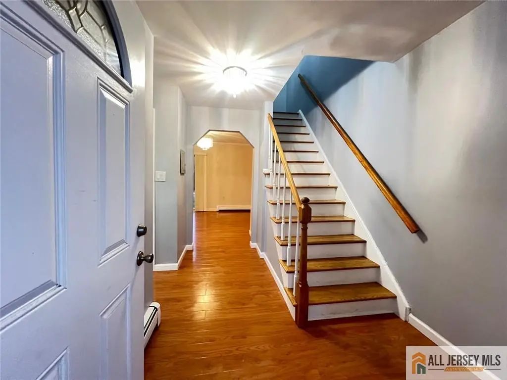 406 Cranbury Road, East Brunswick