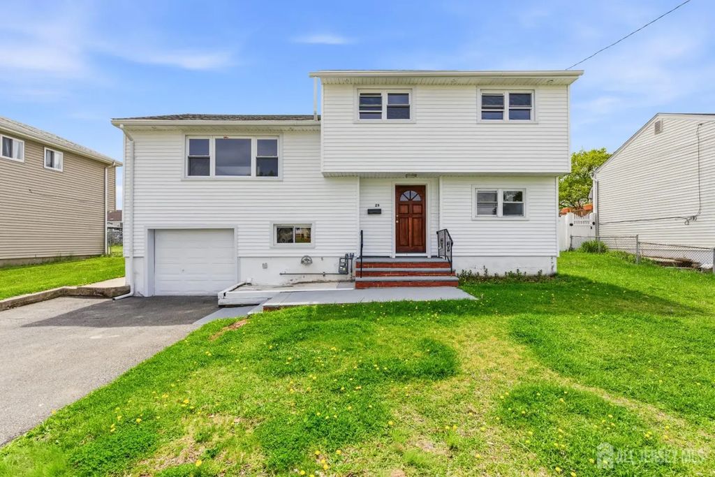 29 Swarthmore Drive, Carteret