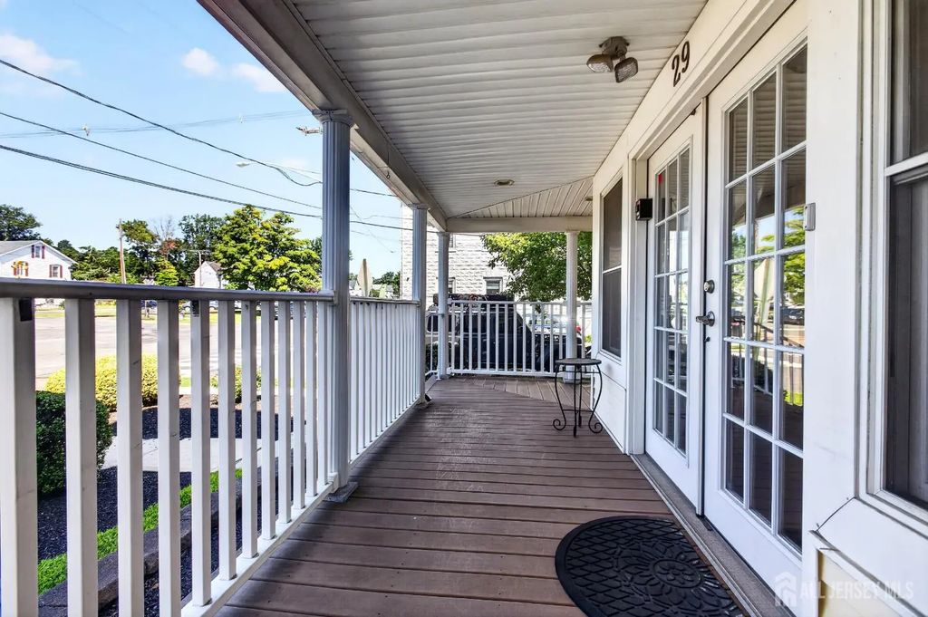 29 E Railroad Avenue E 1, Jamesburg