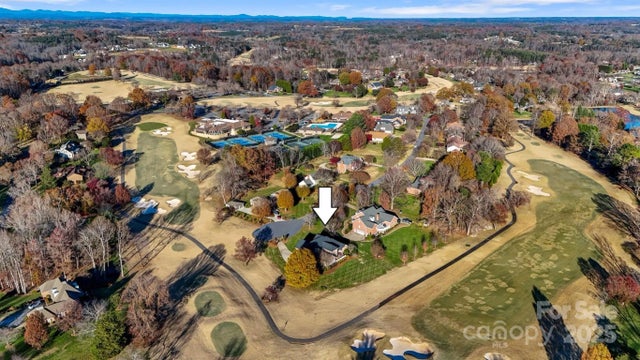 2425 Birdie Lane Ne, Conover