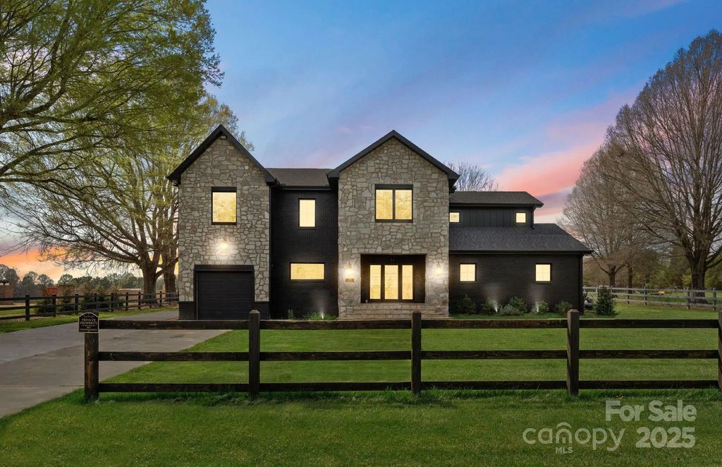 1565 Shinnville Road, Cleveland