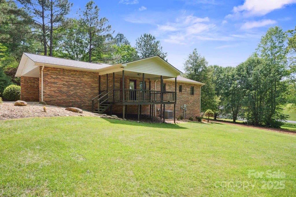 2076 Jay Clark Road, Morganton