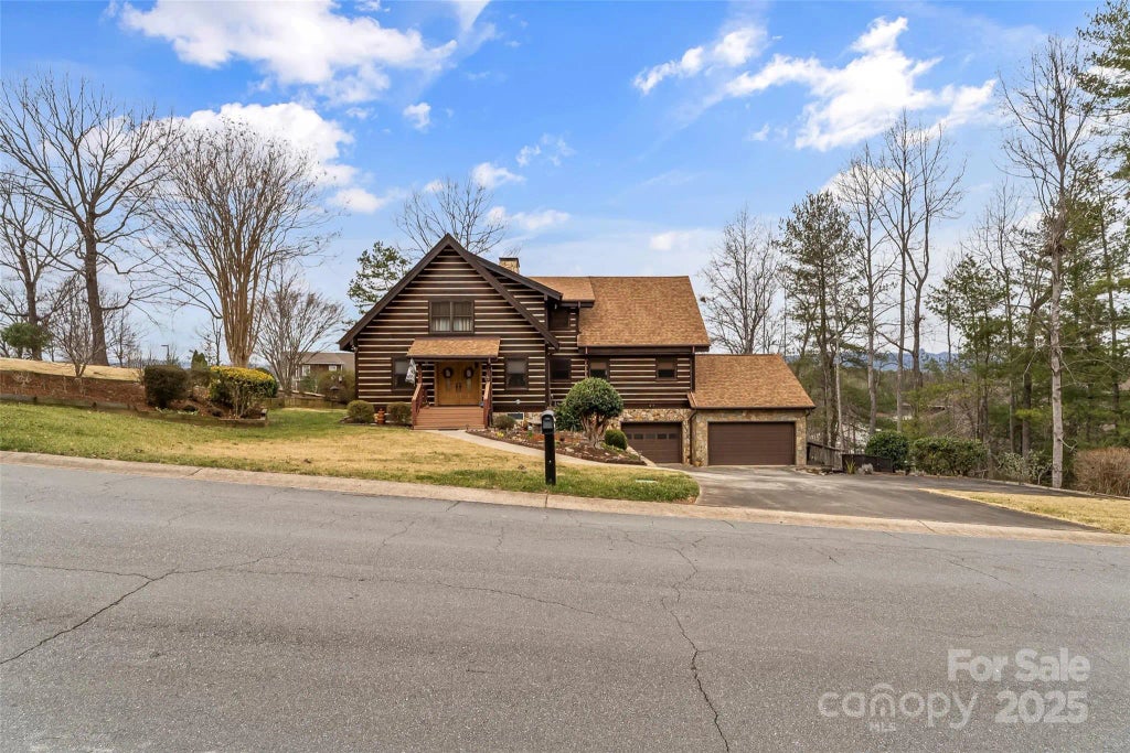1815 Waterford Way, Morganton