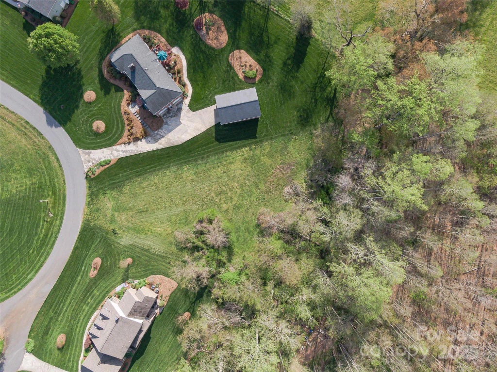 2088 E Winds Avenue, Morganton