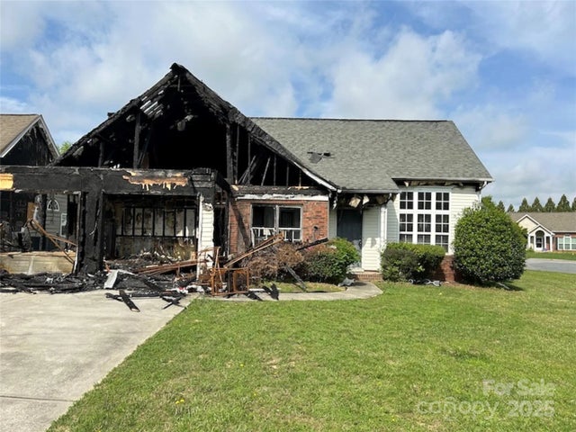 3205 Creek Trail Road, Indian Trail