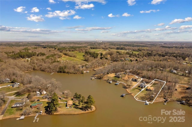 3062 Bass Drive, Sherrills Ford