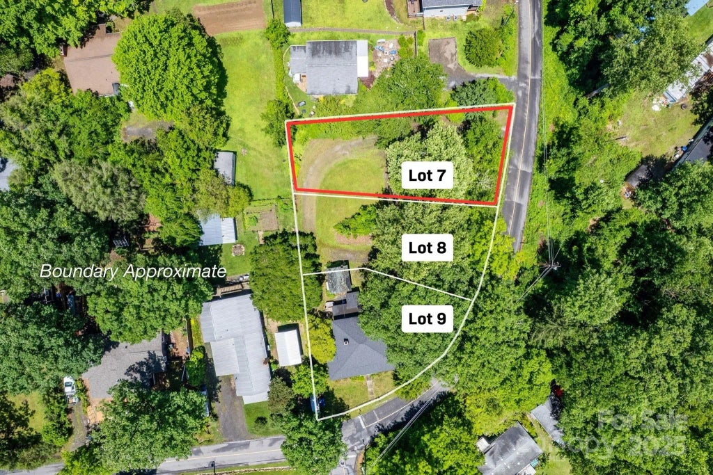 113 4th Street 7, Black Mountain