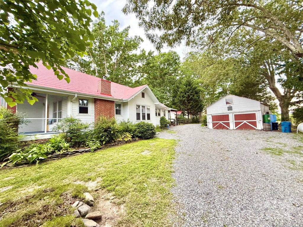 5188 Dysartsville Road, Morganton