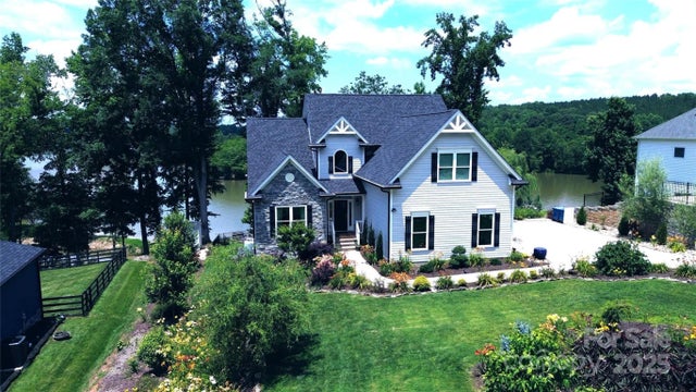 5870 Wood Duck Way, Catawba