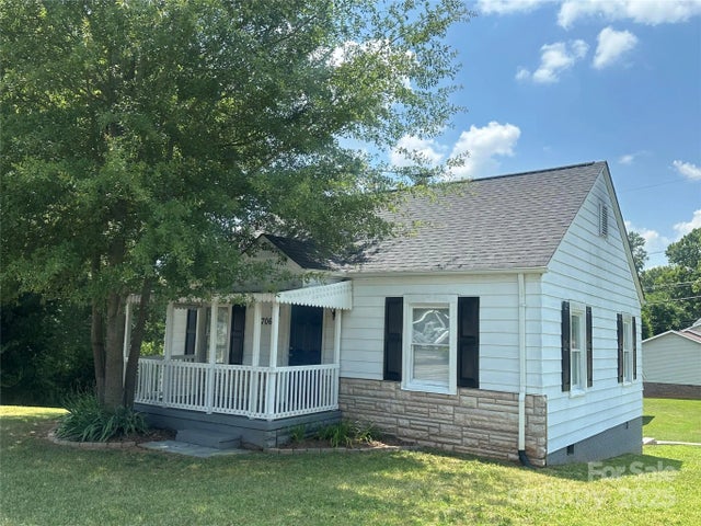 706 13th Street Sw, Hickory
