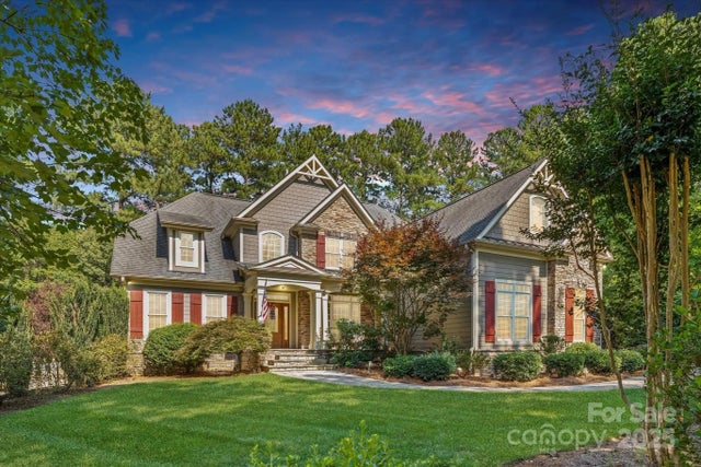 4552 Sawgrass Court, Denver