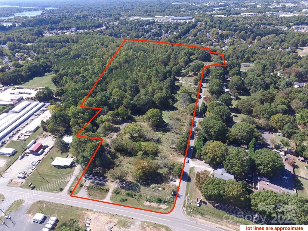 110 Perrien Park Loop, Mooresville