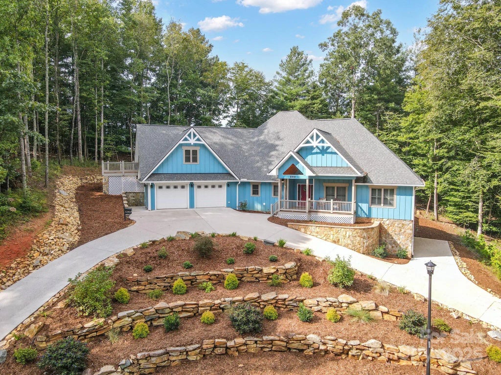 225 Henrys Glen Drive, Morganton