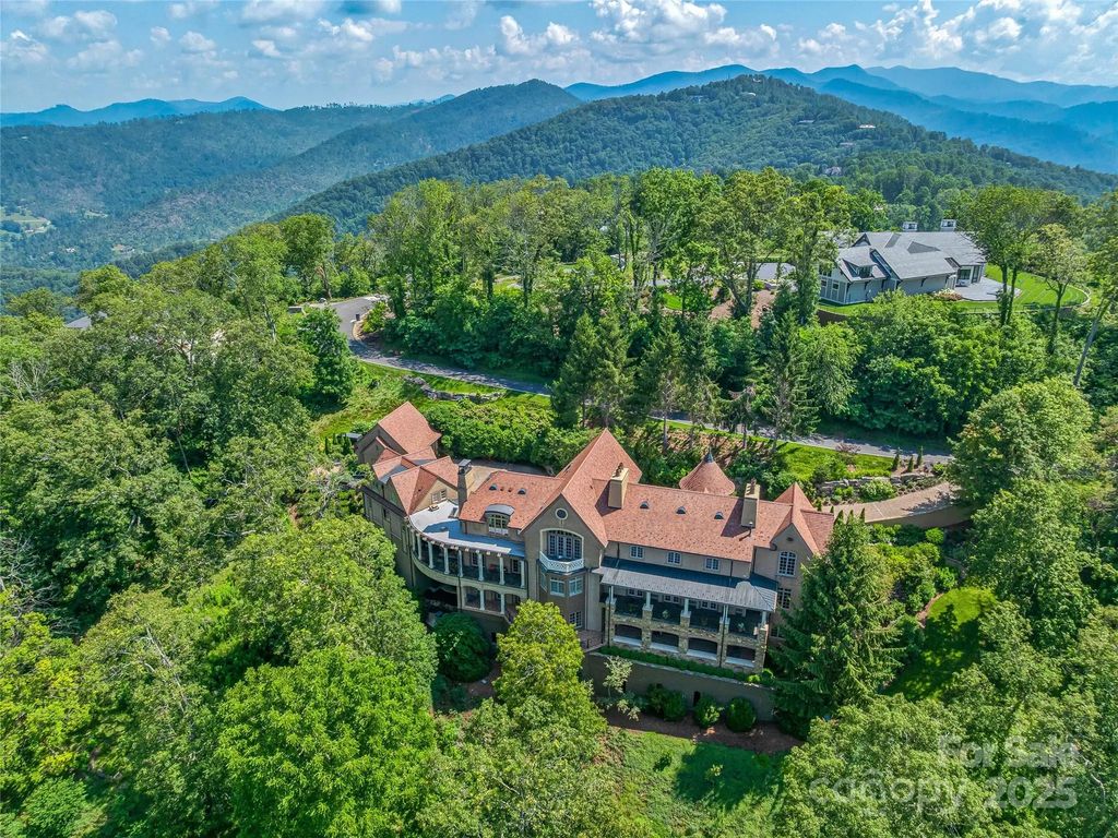 234 Skycliff Drive, Asheville