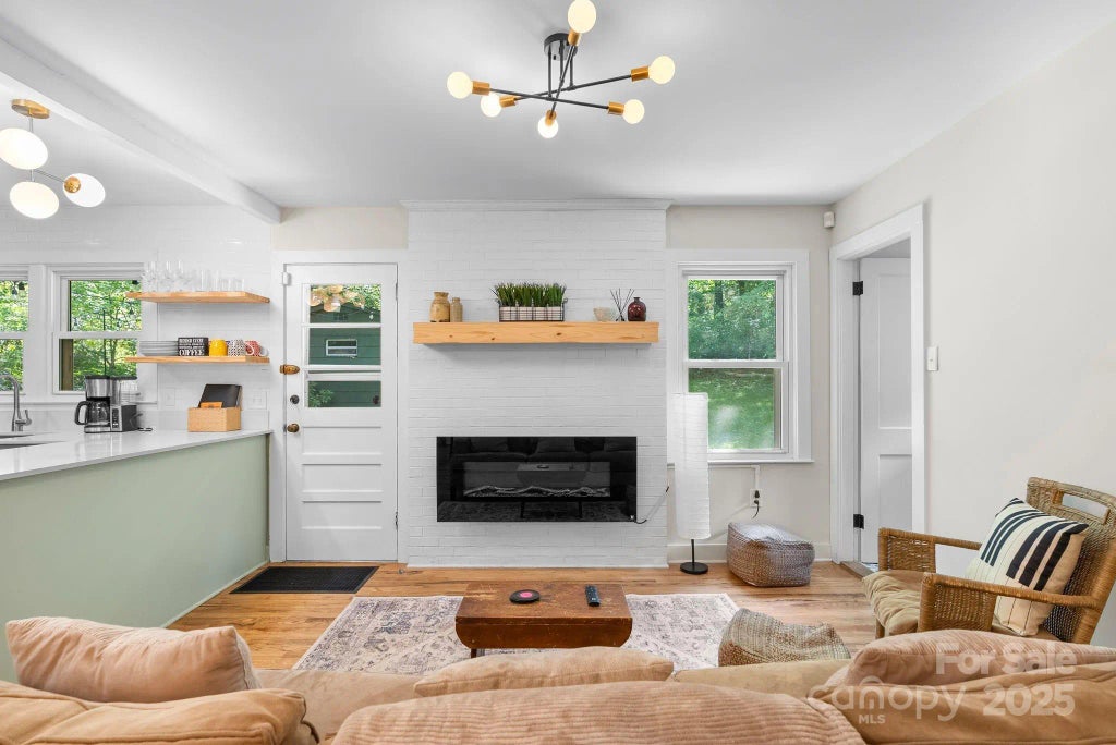 75 Craven Hill Circle, Black Mountain