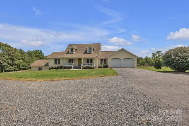 1144 Old Mountain Road, Statesville