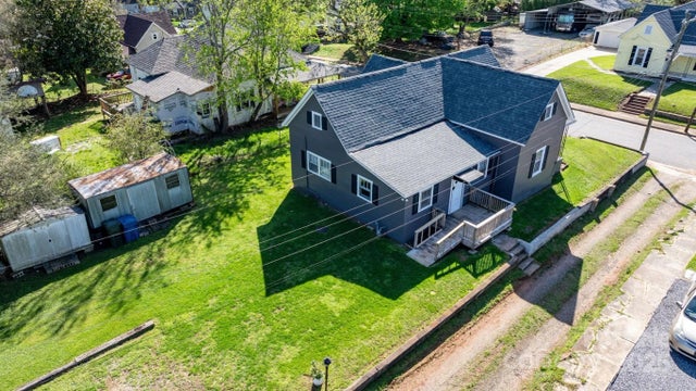 71 14th Street Se, Hickory