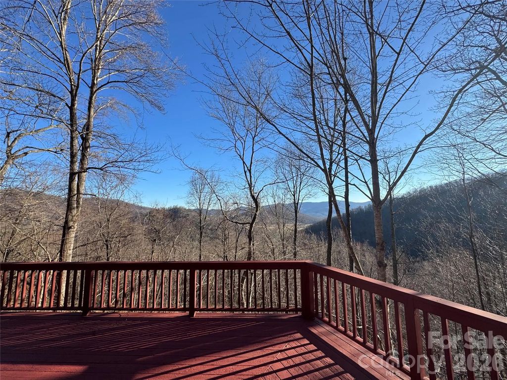 7 Winding Poplar Road, Black Mountain