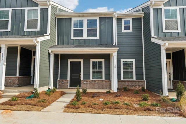 125 Utility Lane E, Mooresville