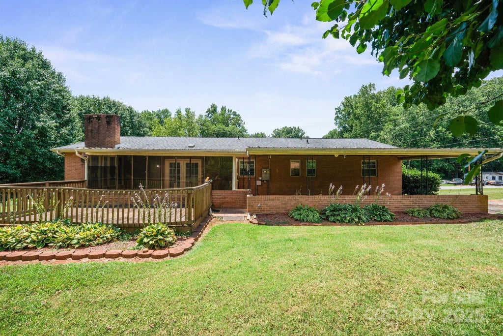 307 Brentwood Road, Morganton