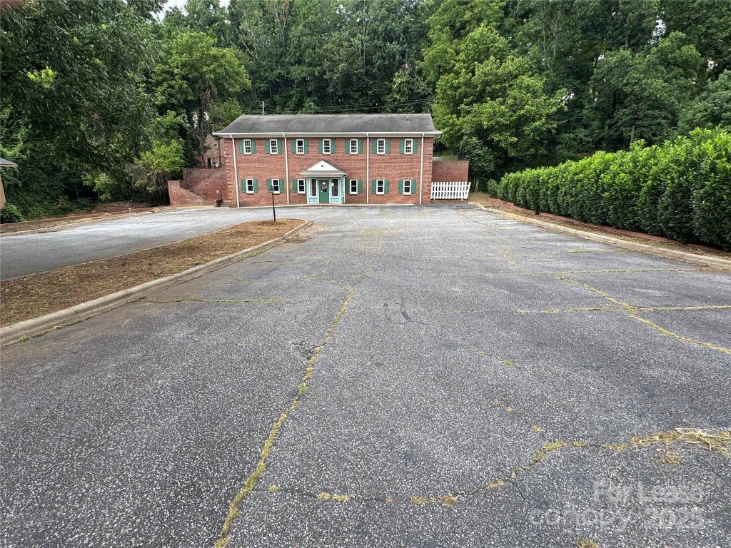 308 Mulberry Street Sw, Lenoir