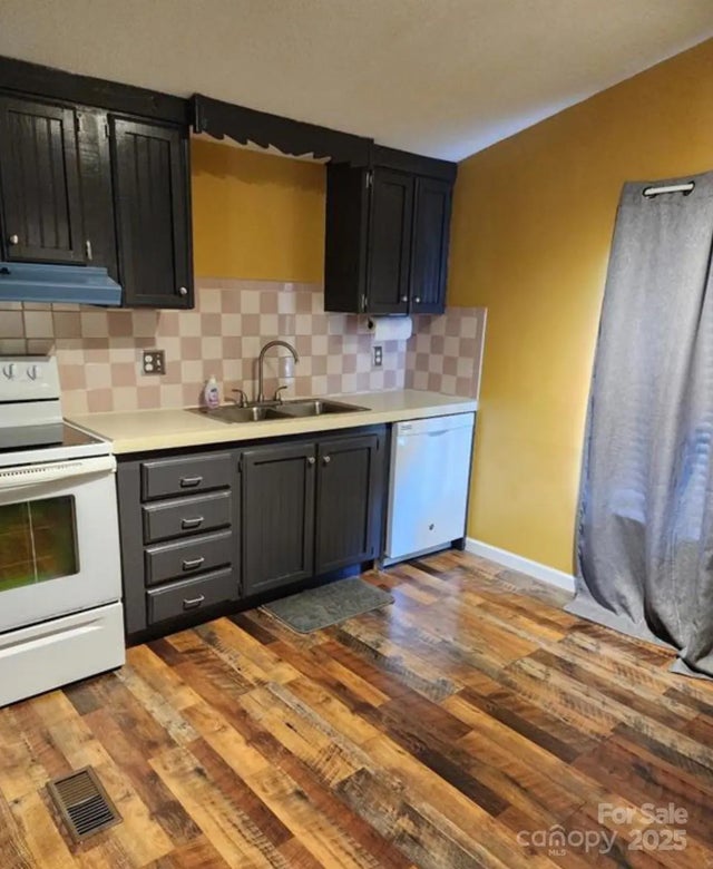 4793 Panama Drive, Conover